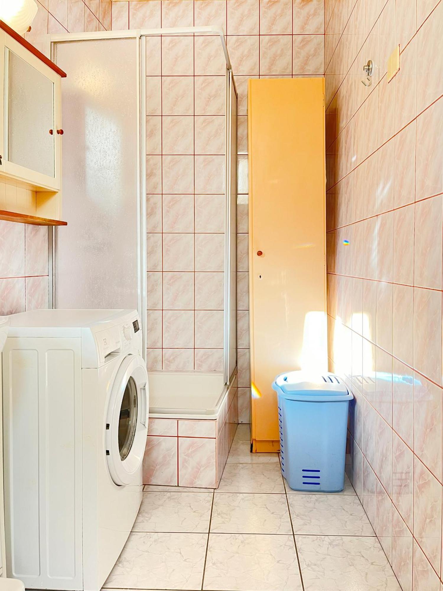 With Separate Bedroom In The Heart Of Krakow, Market Square Appartement
