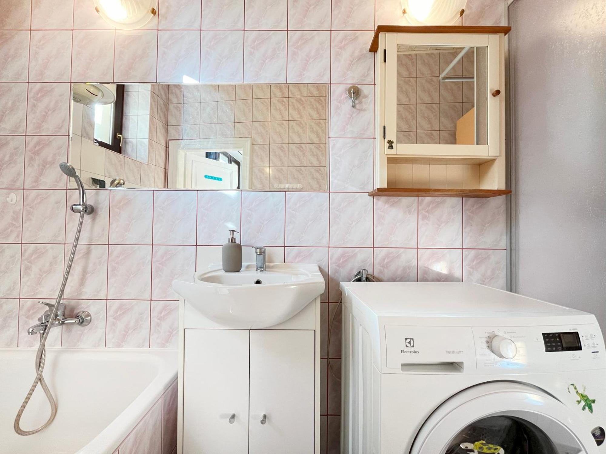 With Separate Bedroom In The Heart Of Krakow, Market Square Krakau