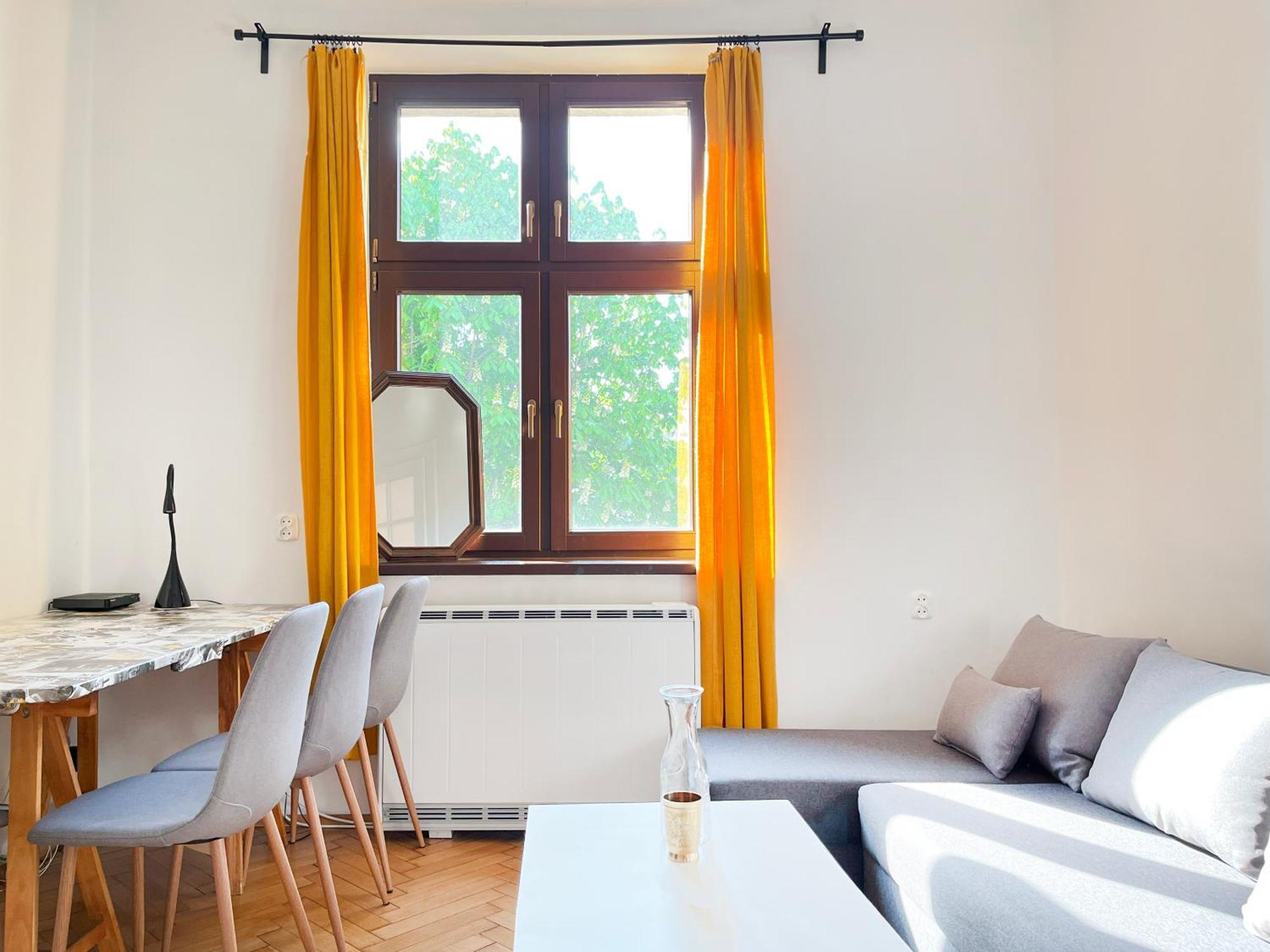 Appartement With Separate Bedroom In The Heart Of Krakow, Market Square *