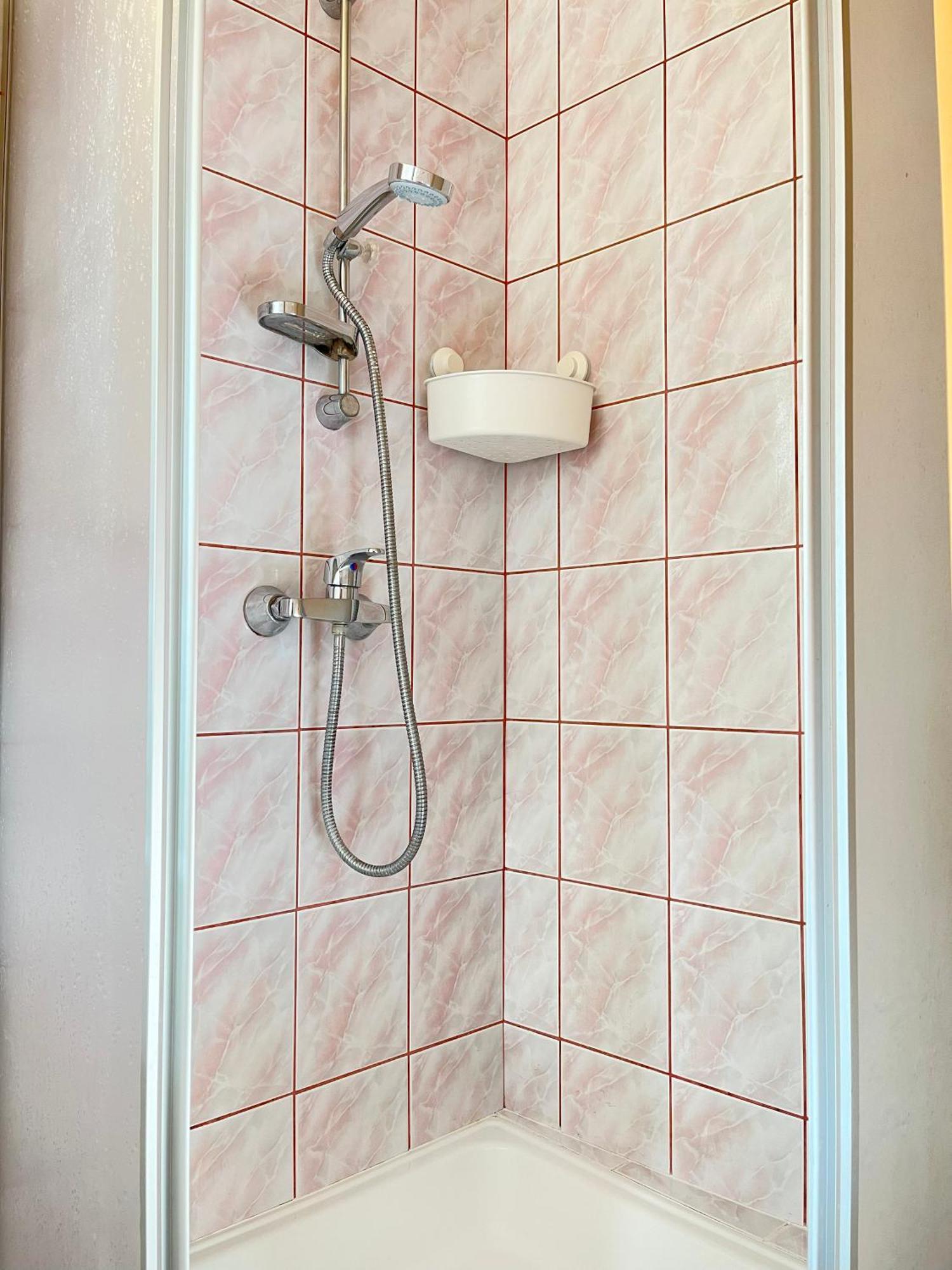With Separate Bedroom In The Heart Of Krakow, Market Square Apartment *