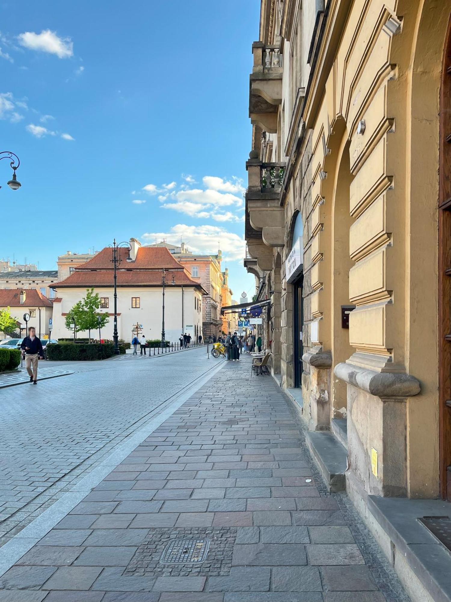 Apartment With Separate Bedroom In The Heart Of Krakow, Market Square *