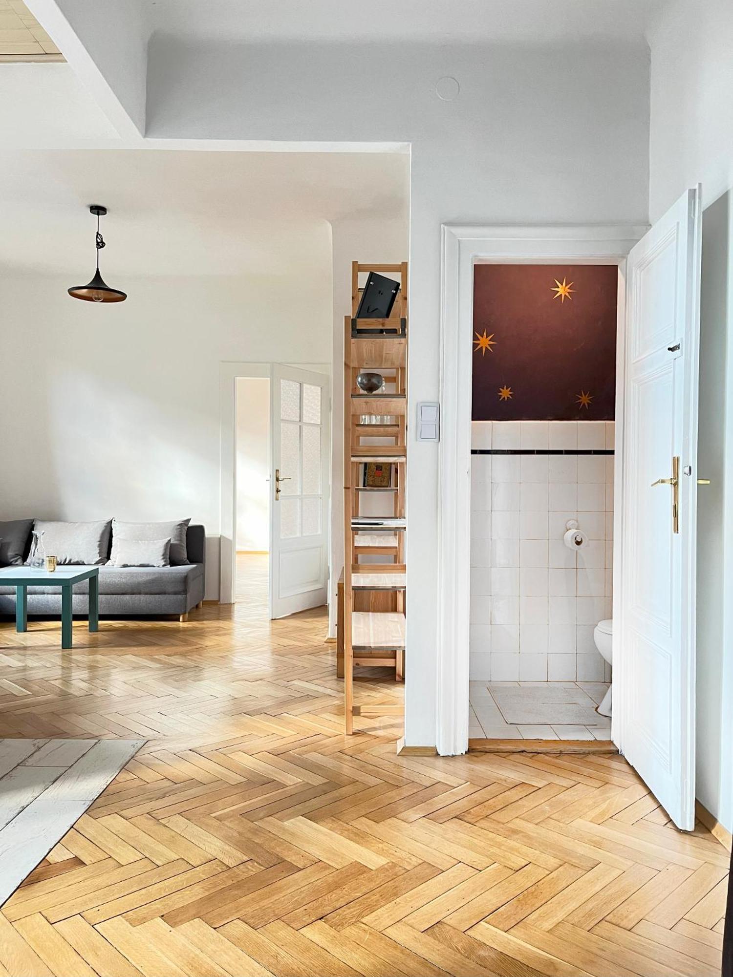 With Separate Bedroom In The Heart Of Krakow, Market Square